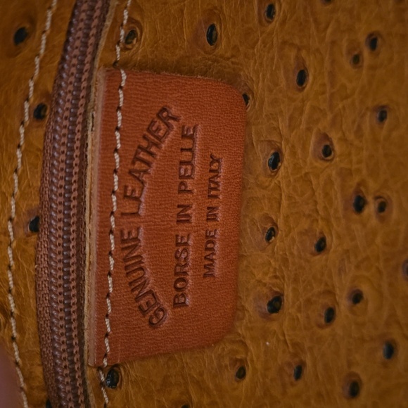 Ostrich Luggage Tote - Picture 5 of 6